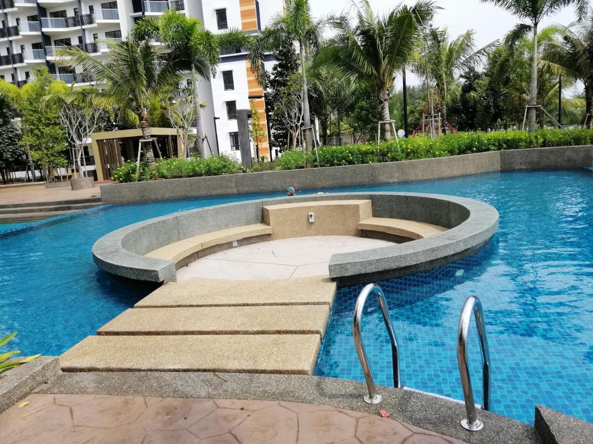 Apartment Sea View